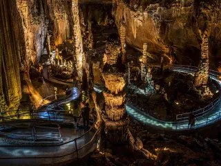 Blanchard Springs Caverns in Mountain View