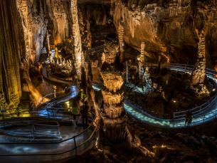 Blanchard Springs Caverns in Mountain View