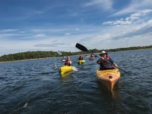 Paddling on DeGray Lake 