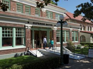 Superior Bathhouse Brewery 