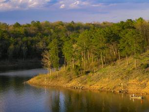 Fish the many lakes in the Arkansas Southwest Waterways area.