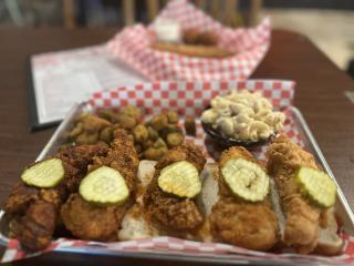 Hutch's Hot Chicken in Harrison, AR