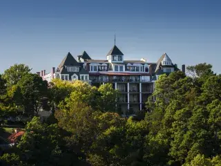 Crescent Hotel Eureka Springs