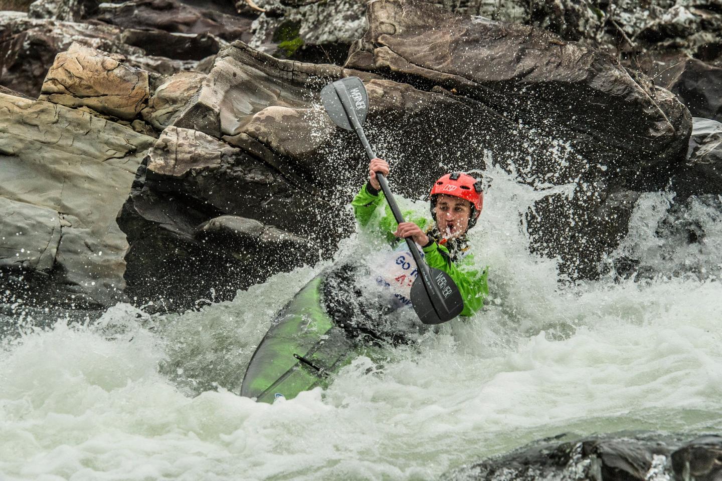 The river forms Cossatot Falls, a rugged rocky canyon that challenges experienced canoeists and kayakers with its Class IV rapids.