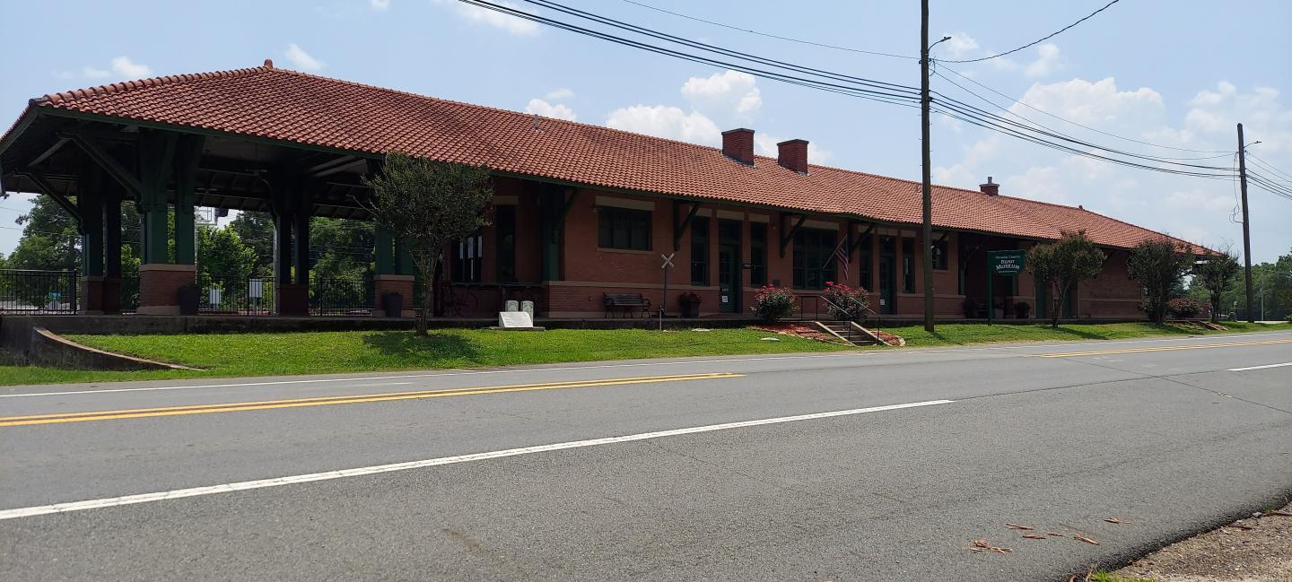 Nevada County Depot Museum on Highway 67/West 1st Street South