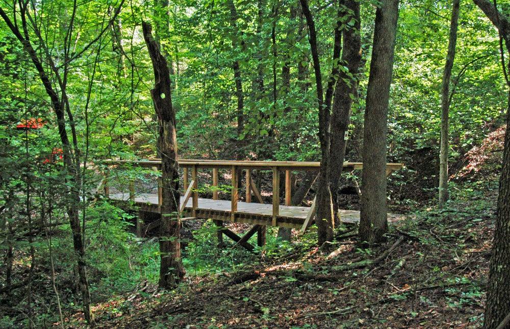 Nearly 15 miles of beautiful trails at White Oak Lake State Park