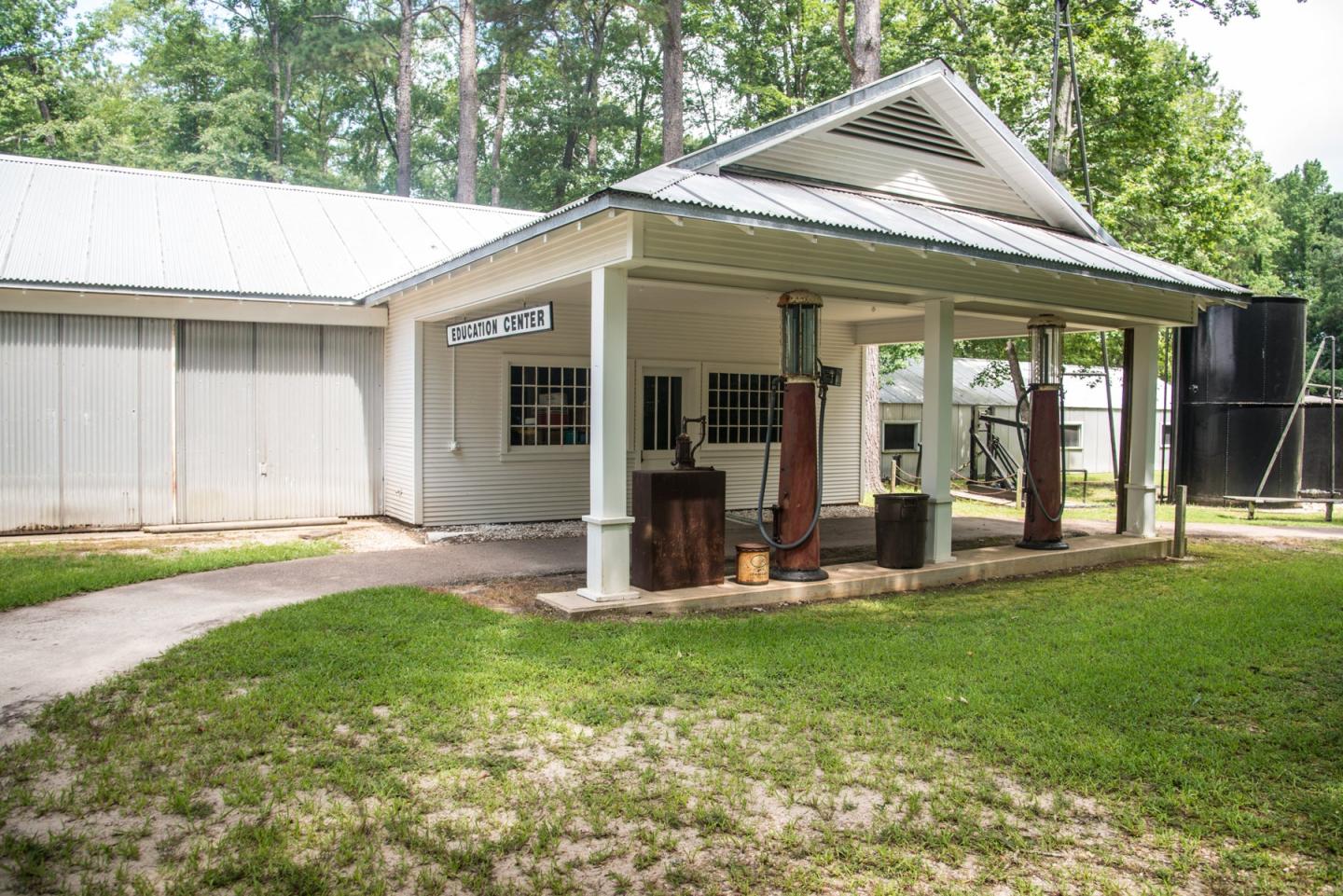 Arkansas Museum of Natural Resources