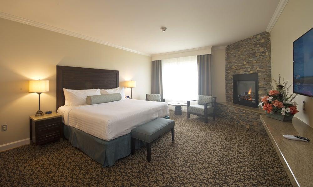 Lodge room at Queen Wilhelmina State Park