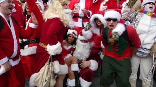 Night of a 1000 Santas in Eureka Springs