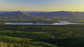 Blue Mountain Lake in Arkansas