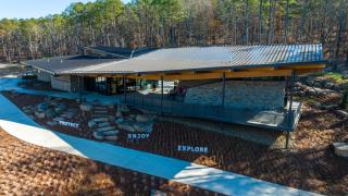 The visitor center at Pinnacle Mountain State Park. Photo by Will Newton.