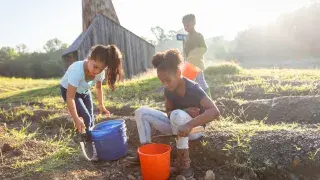kids digging for diamonds