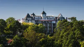 Crescent Hotel Eureka Springs