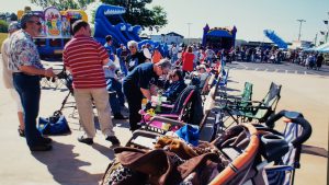 Batesville_Mark_Martin_Fan_Appreciation_Day_2