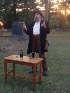 eureka_springs_cemetery_living_history_tour