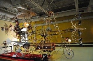 I remember this flying bicycle man contraption from when I was a kid! 