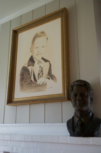 Photo of a young Bill Clinton inside the Clinton Birthplace Home National Historic Site Visitor Center. Photo by Z. Clift