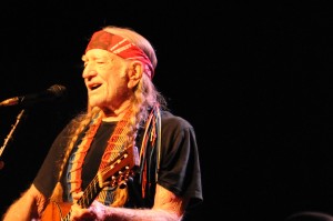 Willie Nelson plays El Dorado Municipal Auditorium. Photo by Zoie Clift.